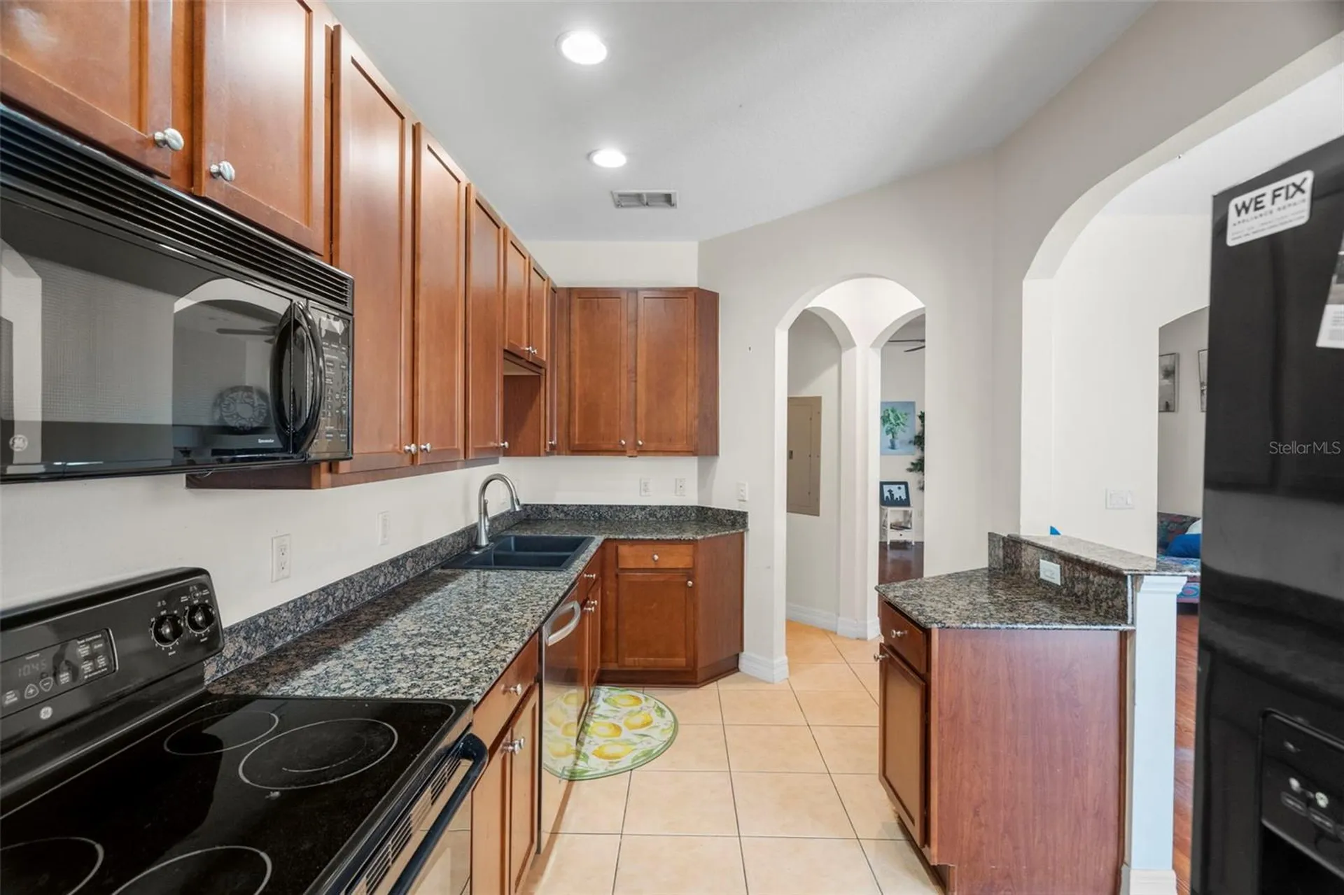 316 34th Avenue N St Petersburg FL 33704