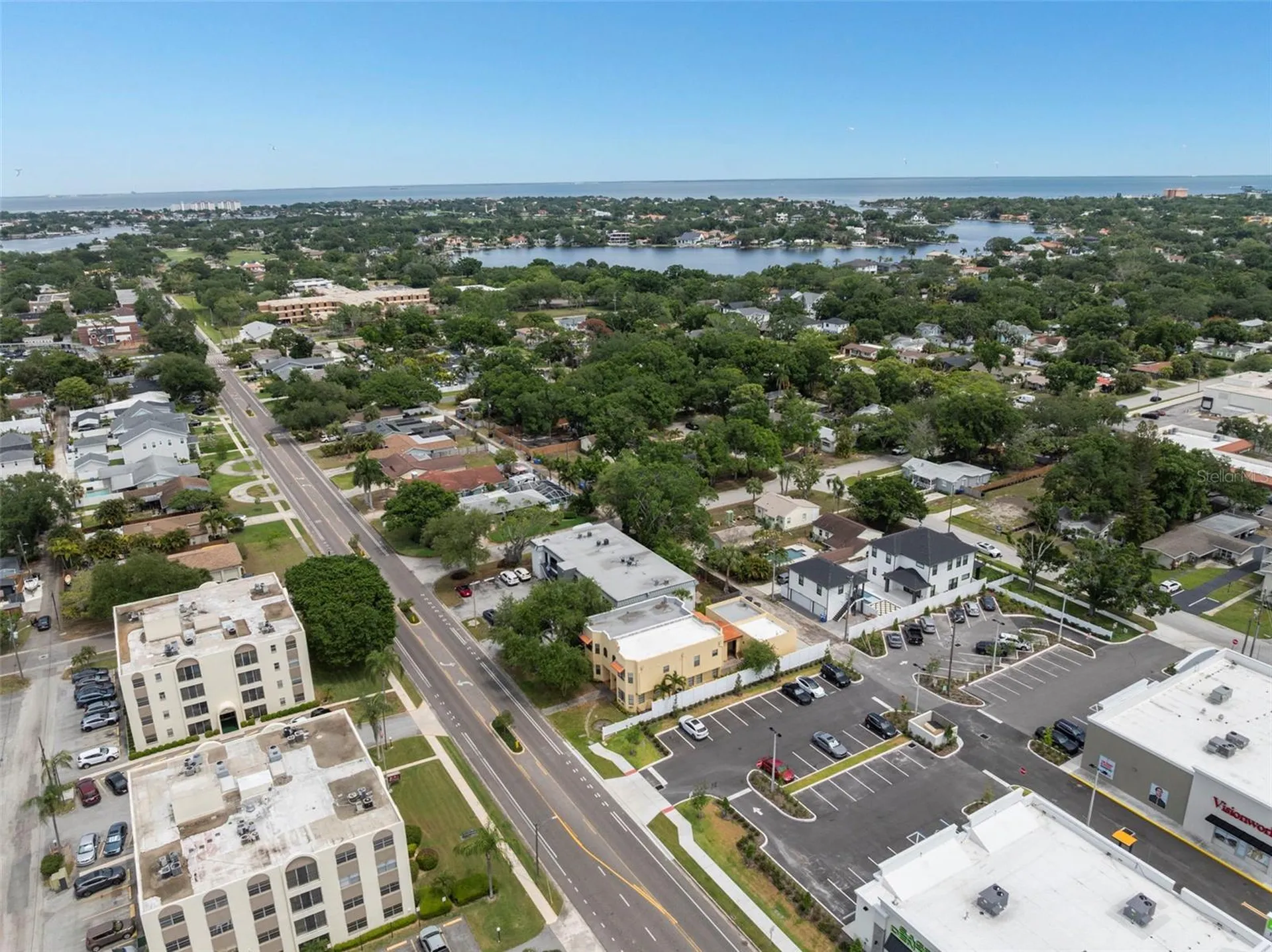 316 34th Avenue N St Petersburg FL 33704