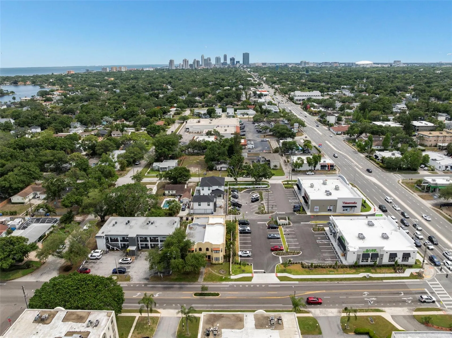 316 34th Avenue N St Petersburg FL 33704