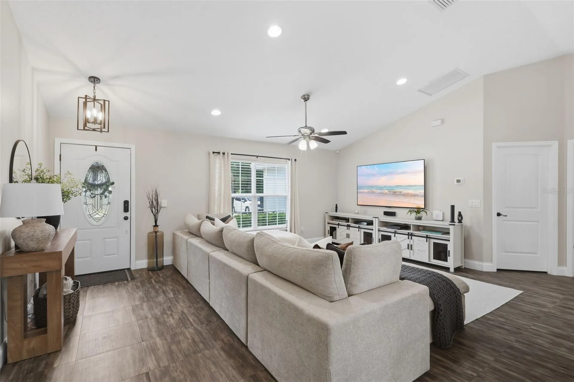 2065 9th Avenue Deland FL 32724
