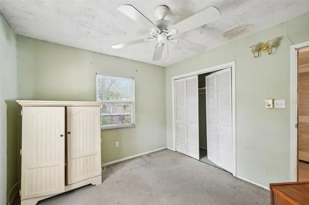 2524 Novus Street Sarasota FL 34237