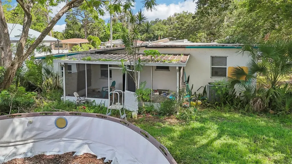 2524 Novus Street Sarasota FL 34237
