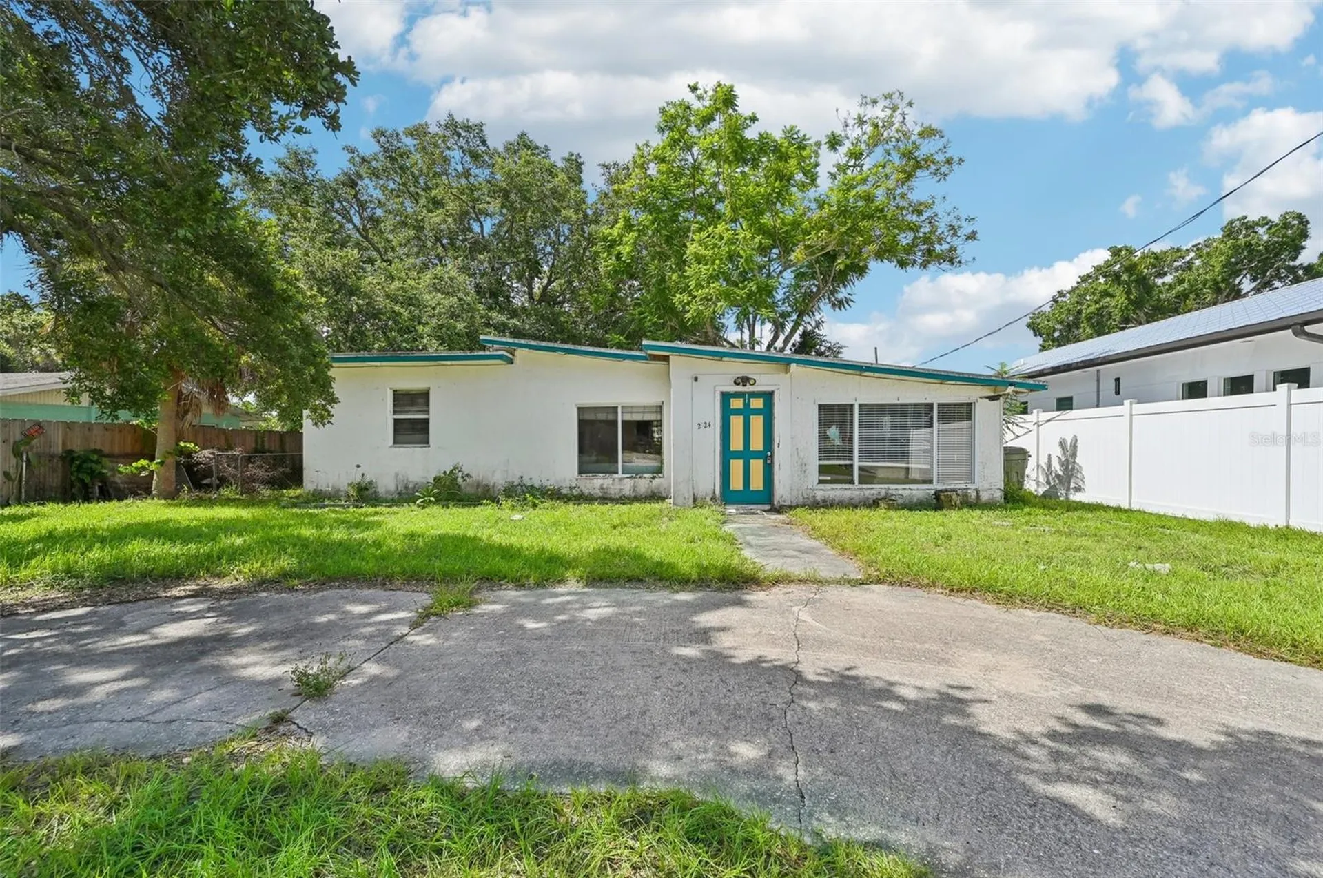 2524 Novus Street Sarasota FL 34237