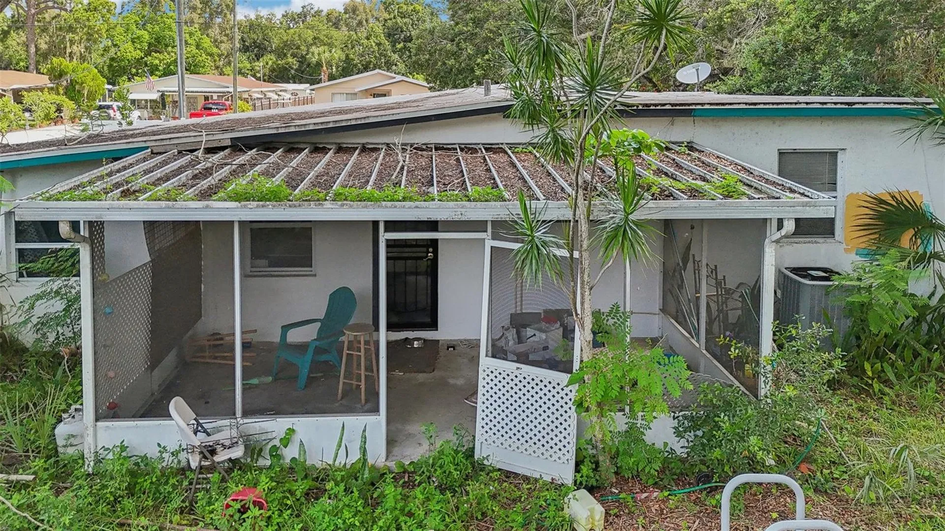 2524 Novus Street Sarasota FL 34237