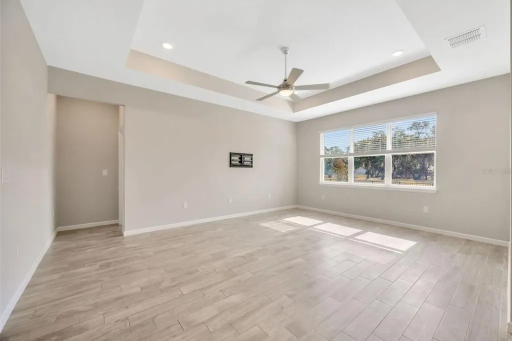 6398 Bradford Woods Drive Zephyrhills FL 33542