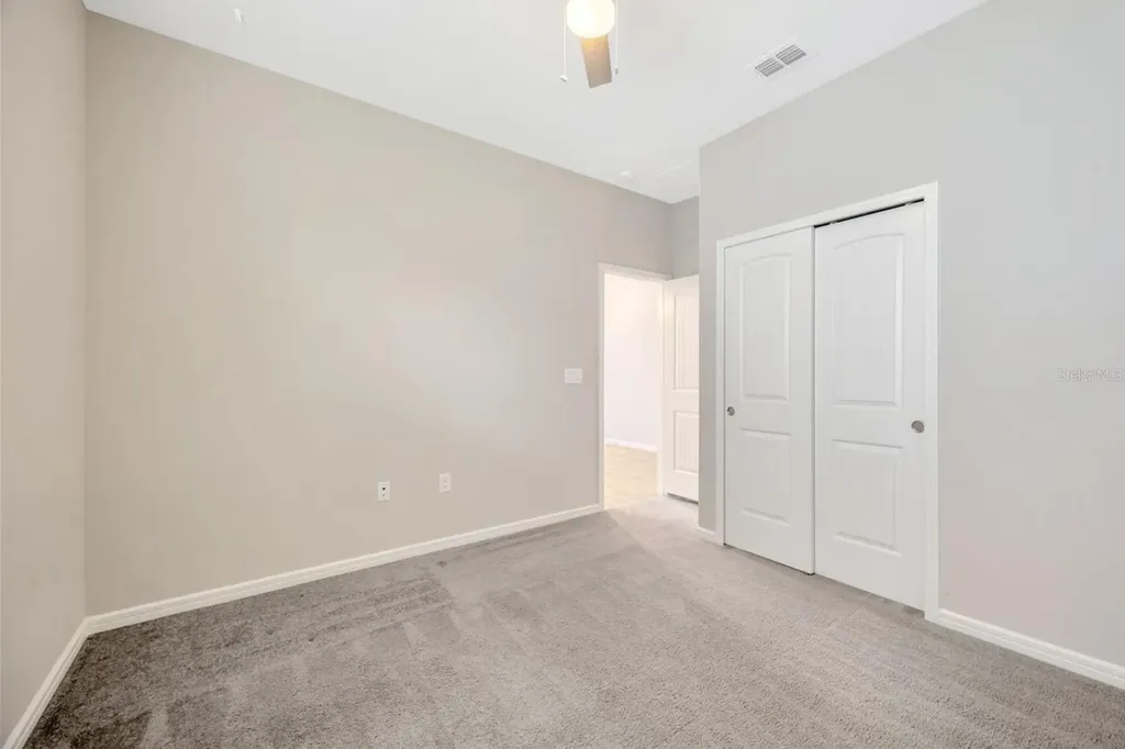 6398 Bradford Woods Drive Zephyrhills FL 33542