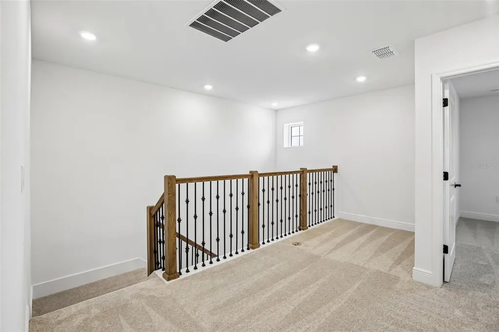 8225 Seaflower Parkway Bradenton FL 34210