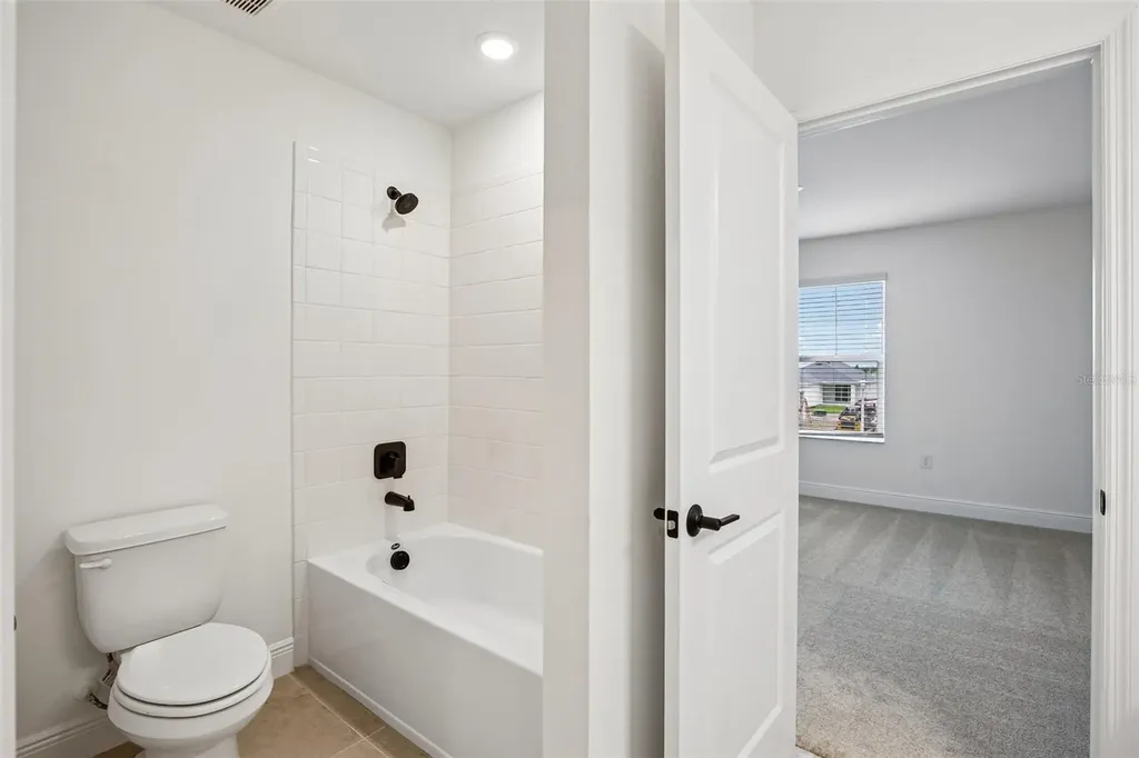 8225 Seaflower Parkway Bradenton FL 34210