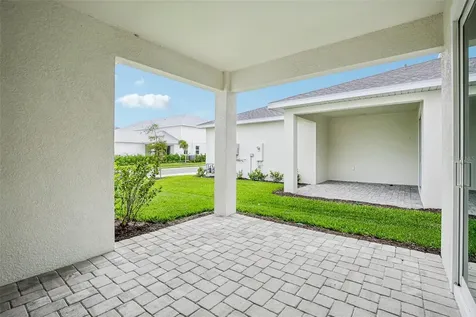 8225 Seaflower Parkway Bradenton FL 34210