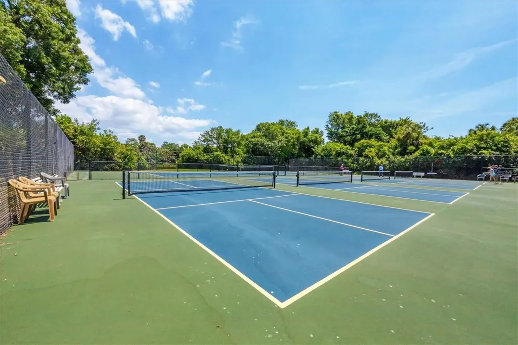 318 Timberlake Drive Bradenton FL 34210