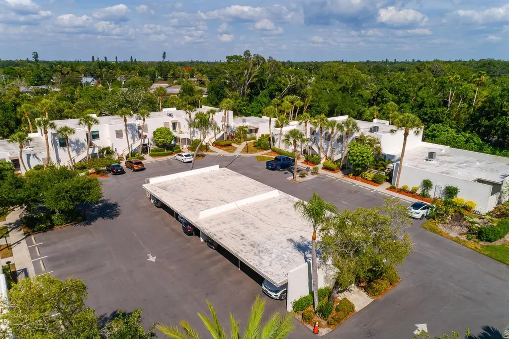 318 Timberlake Drive Bradenton FL 34210
