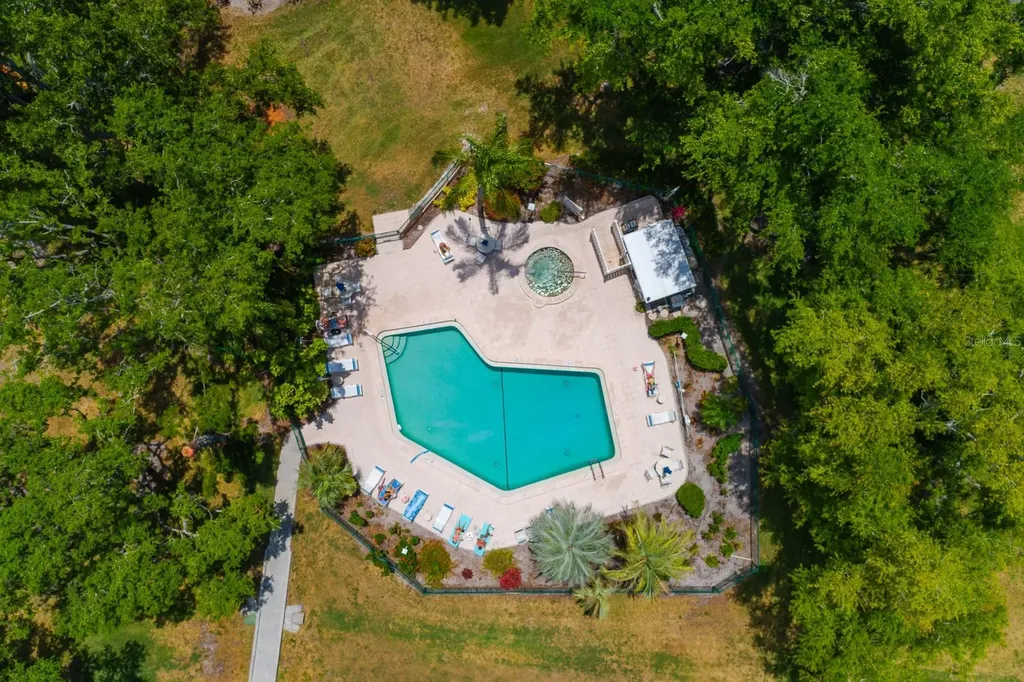 318 Timberlake Drive Bradenton FL 34210