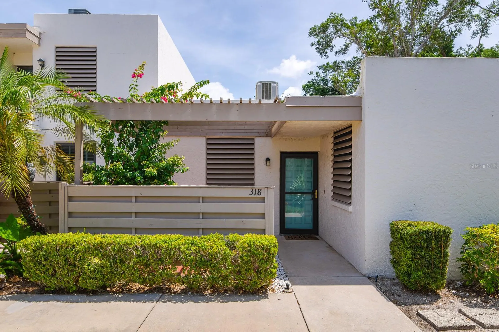 318 Timberlake Drive Bradenton FL 34210