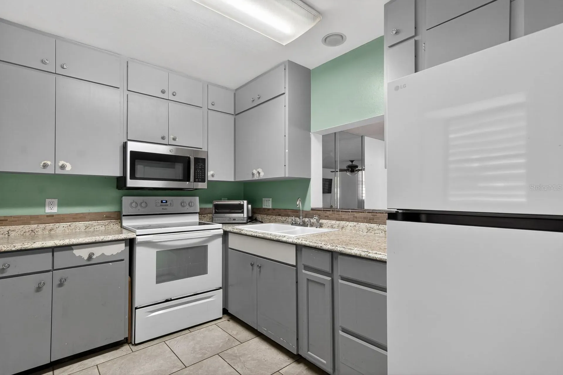 318 Timberlake Drive Bradenton FL 34210