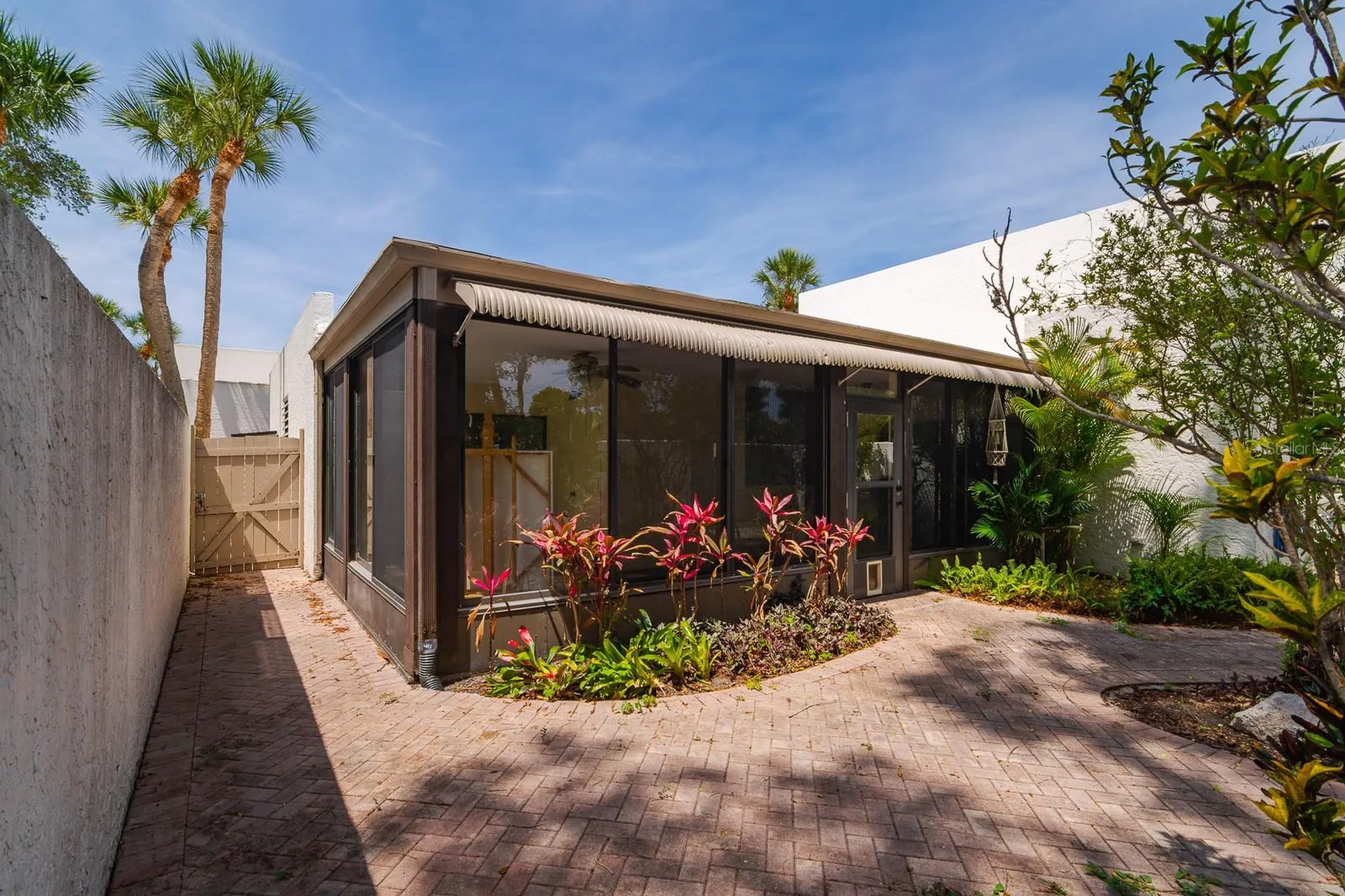 318 Timberlake Drive Bradenton FL 34210