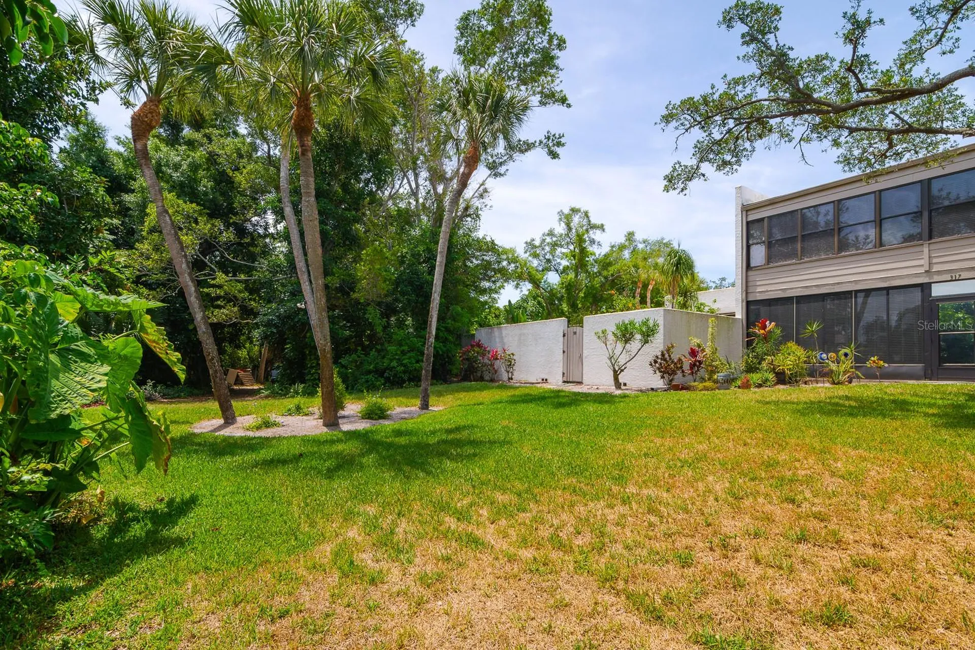 318 Timberlake Drive Bradenton FL 34210