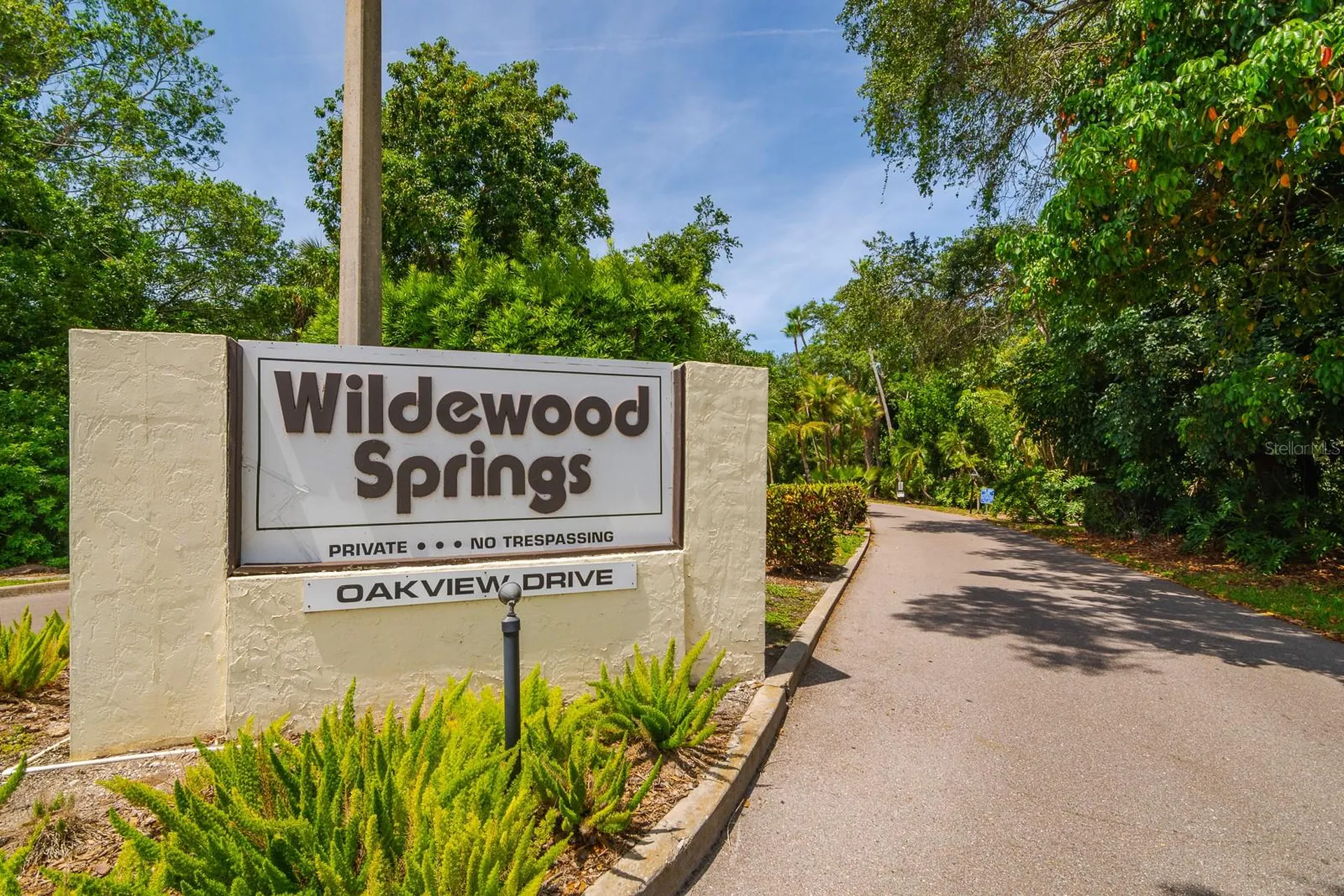318 Timberlake Drive Bradenton FL 34210