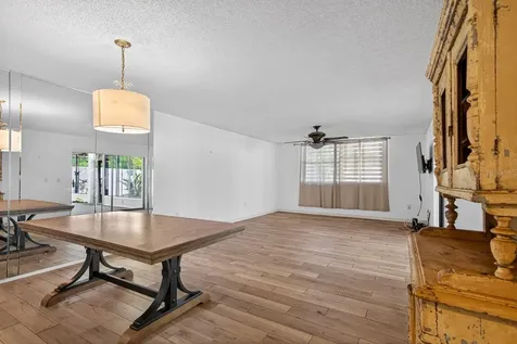 318 Timberlake Drive Bradenton FL 34210