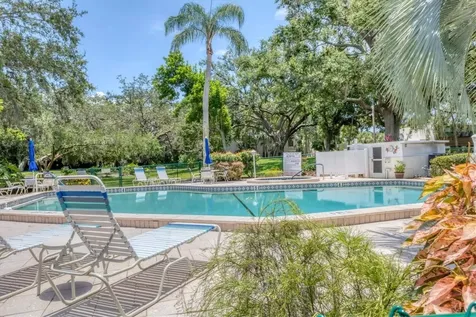318 Timberlake Drive Bradenton FL 34210