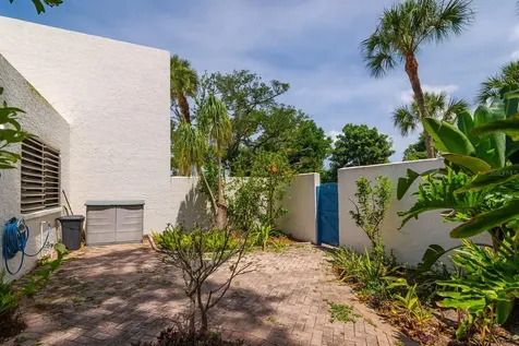 318 Timberlake Drive Bradenton FL 34210