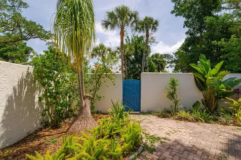 318 Timberlake Drive Bradenton FL 34210