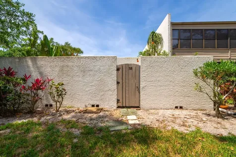 318 Timberlake Drive Bradenton FL 34210