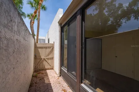 318 Timberlake Drive Bradenton FL 34210