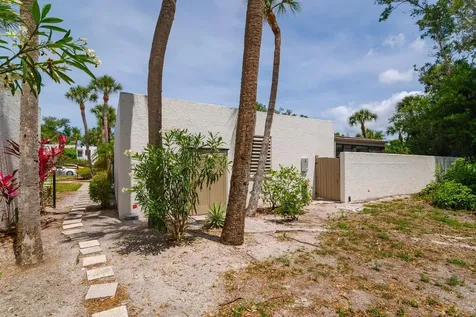 318 Timberlake Drive Bradenton FL 34210