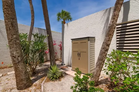318 Timberlake Drive Bradenton FL 34210