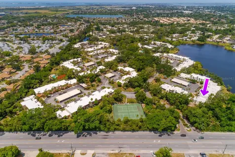 318 Timberlake Drive Bradenton FL 34210