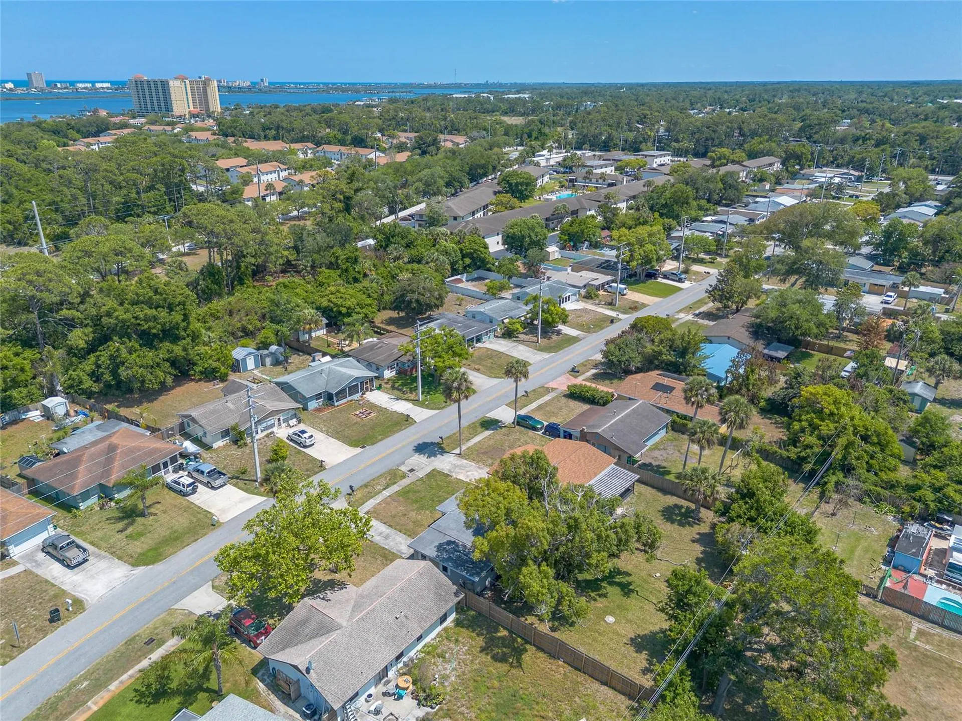 2520 Anastasia Drive South Daytona FL 32119