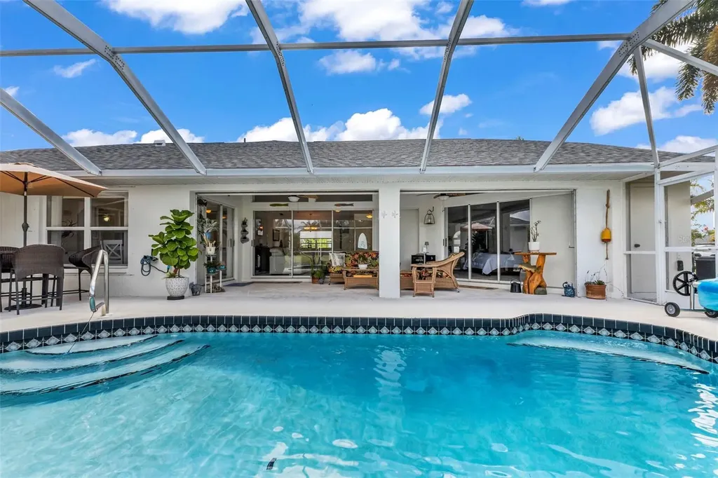 303 Paramaribo Street Punta Gorda FL 33983