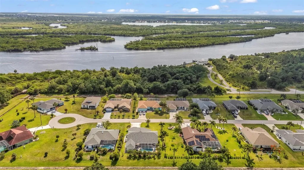 303 Paramaribo Street Punta Gorda FL 33983