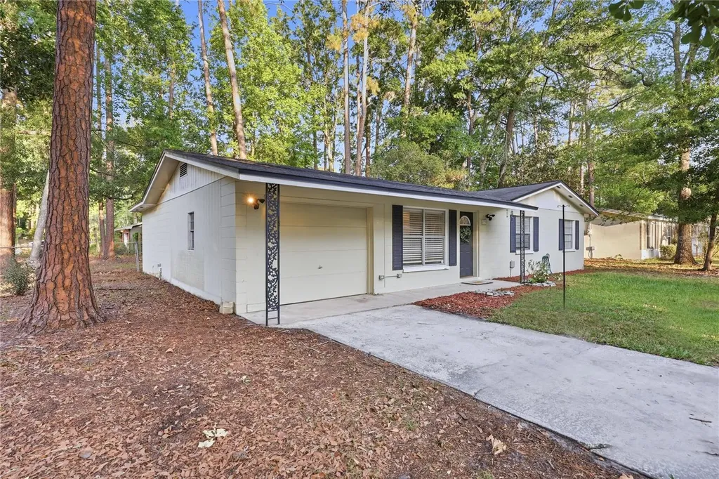 4735 NW 28th Terrace Gainesville FL 32605