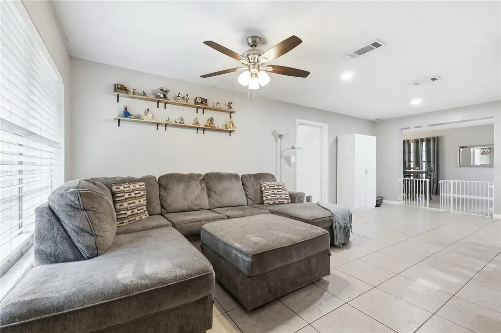 4735 NW 28th Terrace Gainesville FL 32605