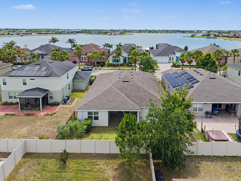11626 Lake Lucaya Drive Riverview FL 33579