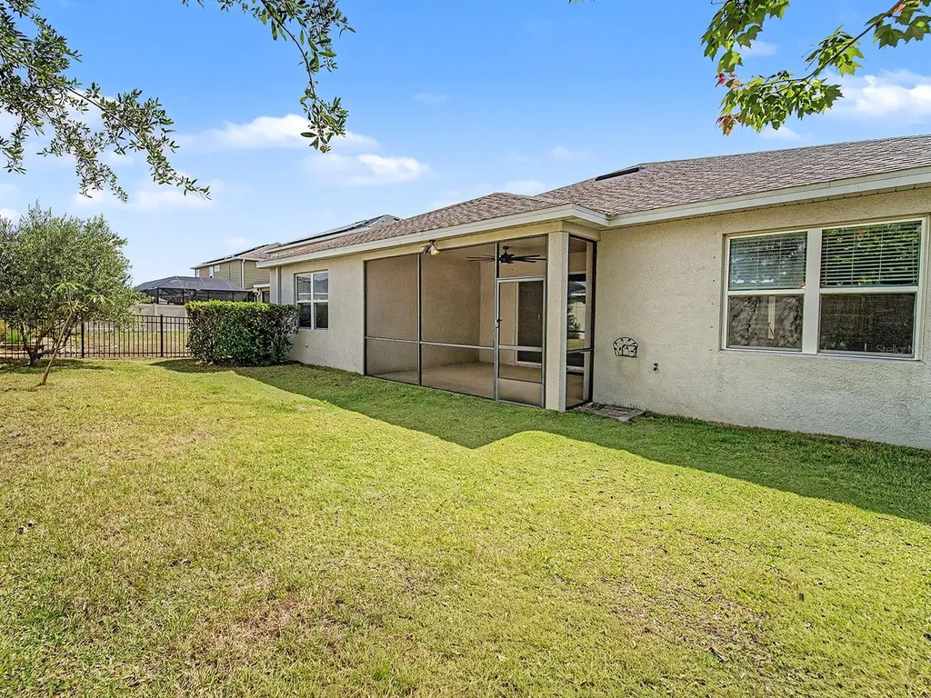 11626 Lake Lucaya Drive Riverview FL 33579