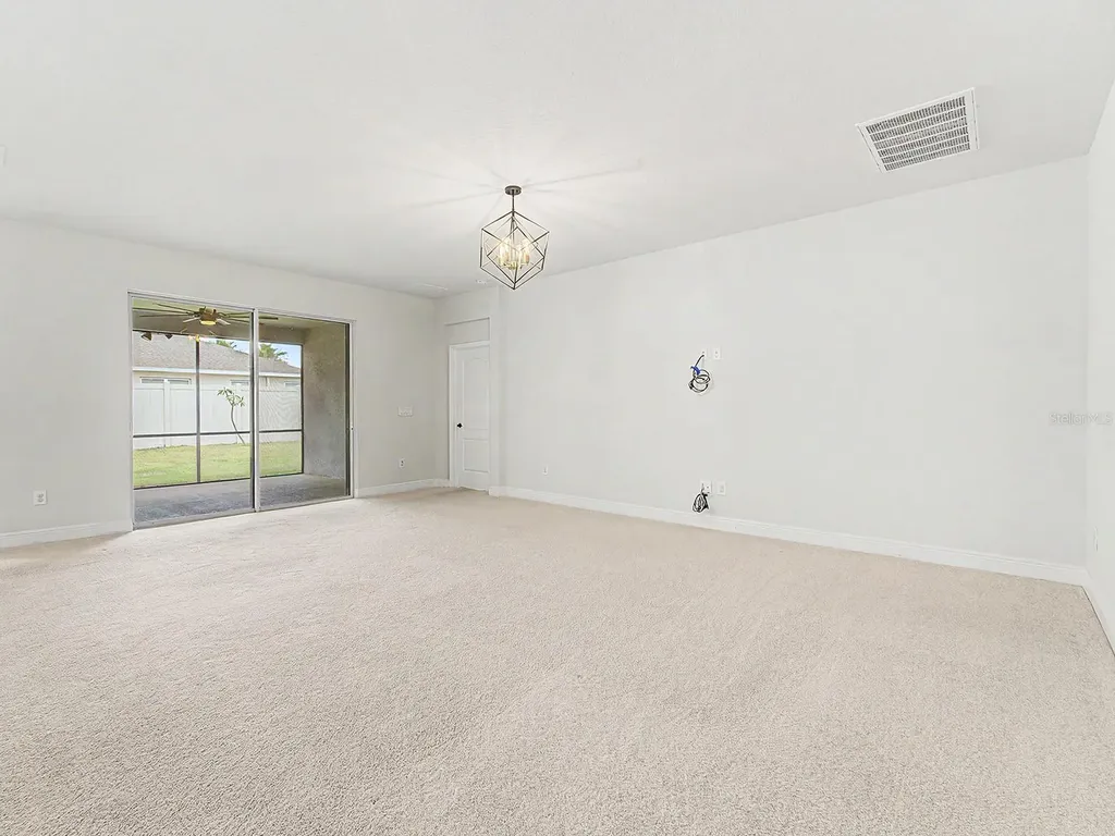 11626 Lake Lucaya Drive Riverview FL 33579