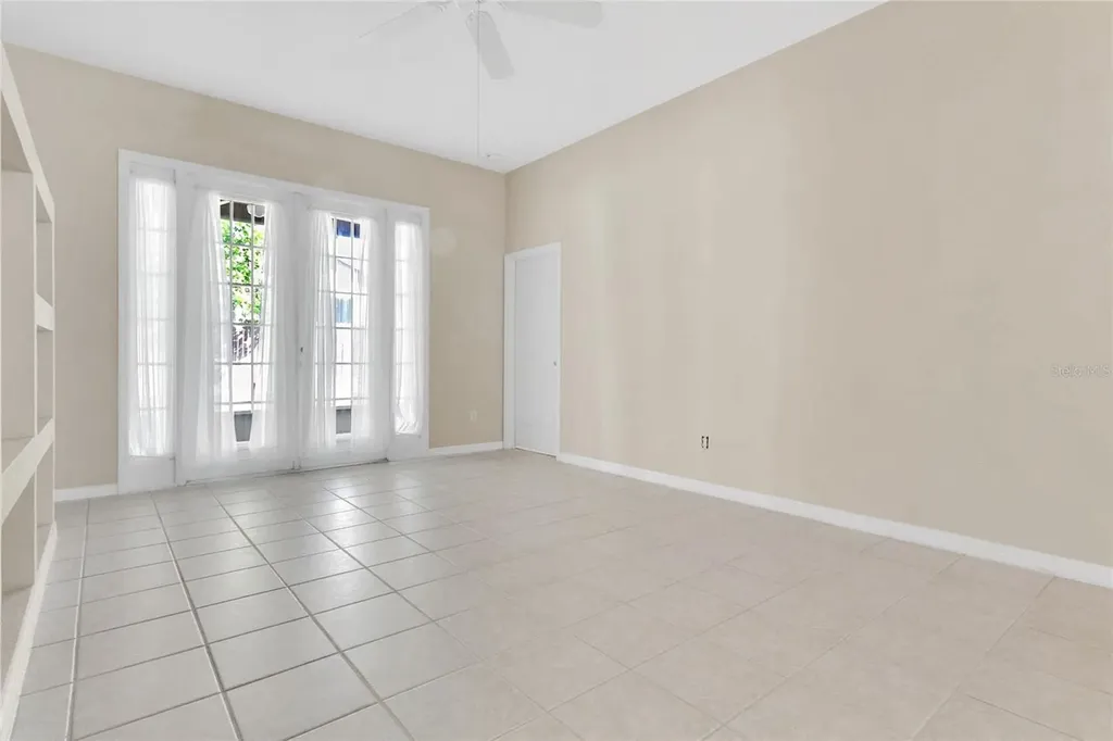 3318 Foxcroft Circle Oviedo FL 32765