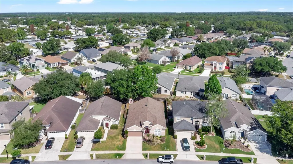 3318 Foxcroft Circle Oviedo FL 32765