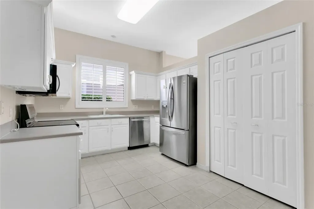 3318 Foxcroft Circle Oviedo FL 32765