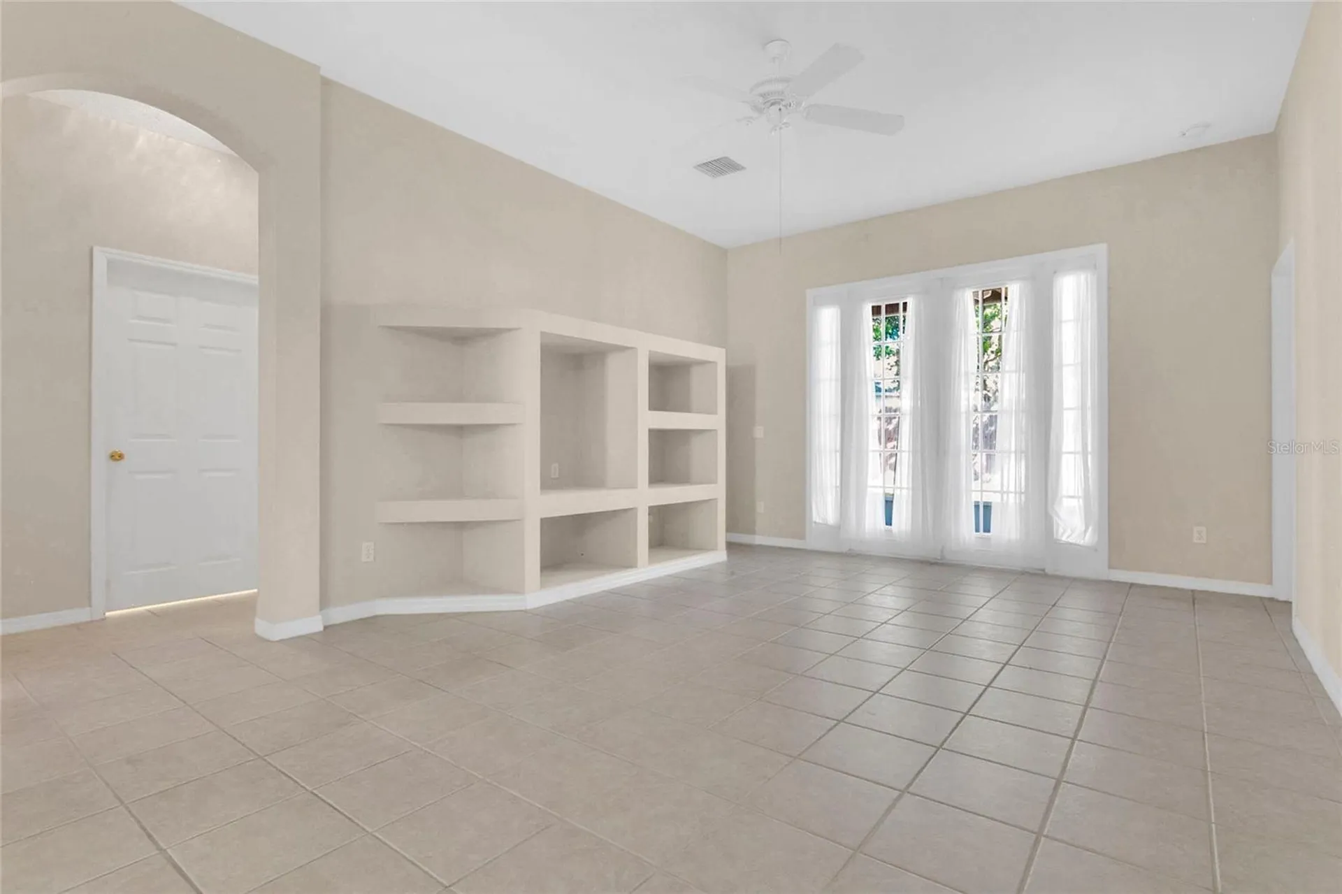 3318 Foxcroft Circle Oviedo FL 32765