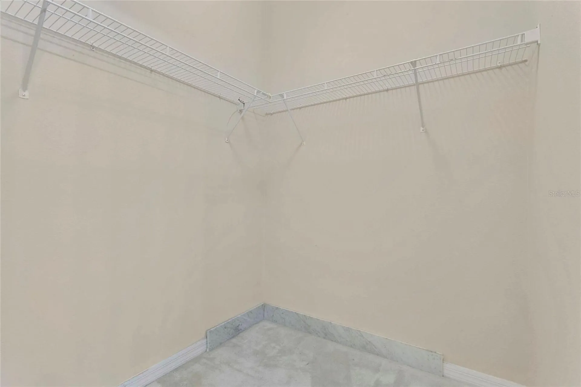 3318 Foxcroft Circle Oviedo FL 32765