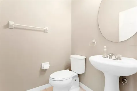 3318 Foxcroft Circle Oviedo FL 32765