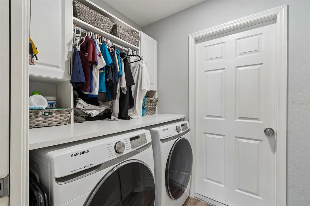 7011 Gideon Circle Zephyrhills FL 33541