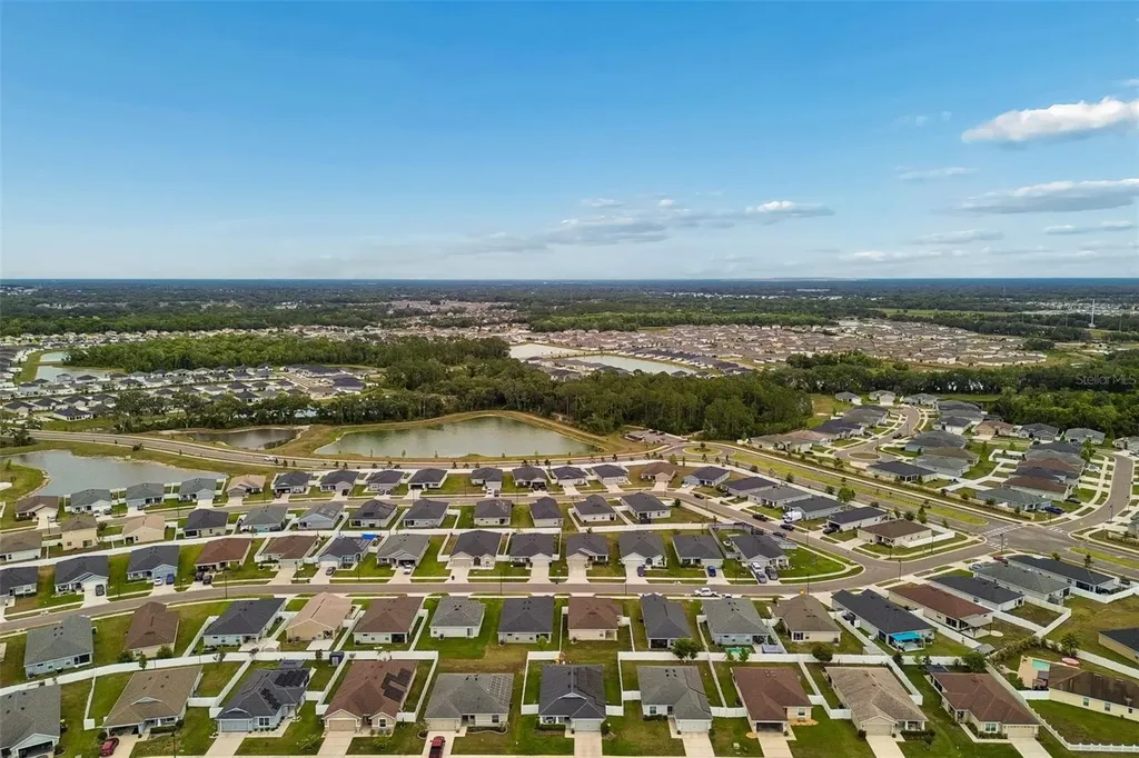 7011 Gideon Circle Zephyrhills FL 33541