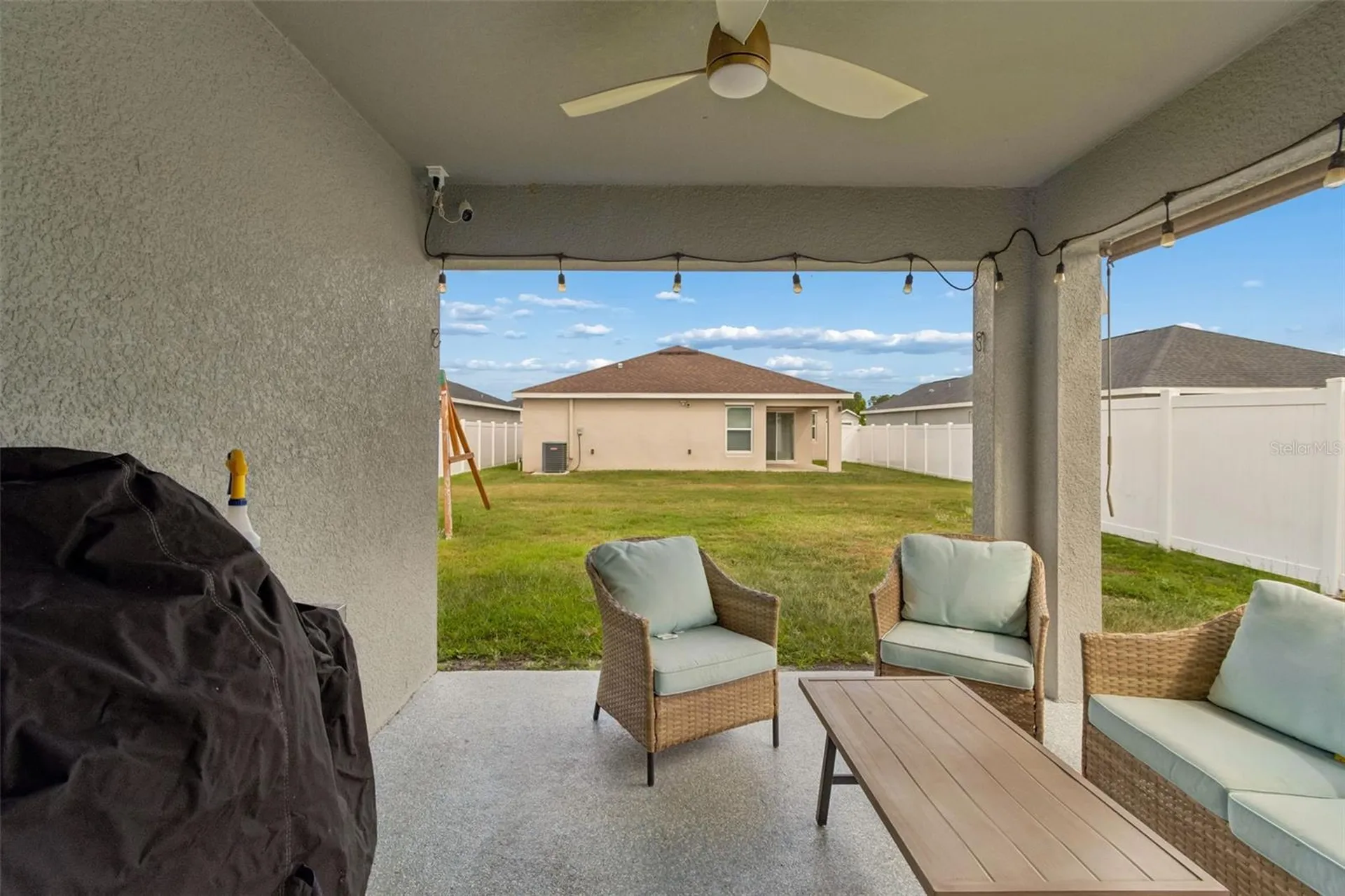 7011 Gideon Circle Zephyrhills FL 33541