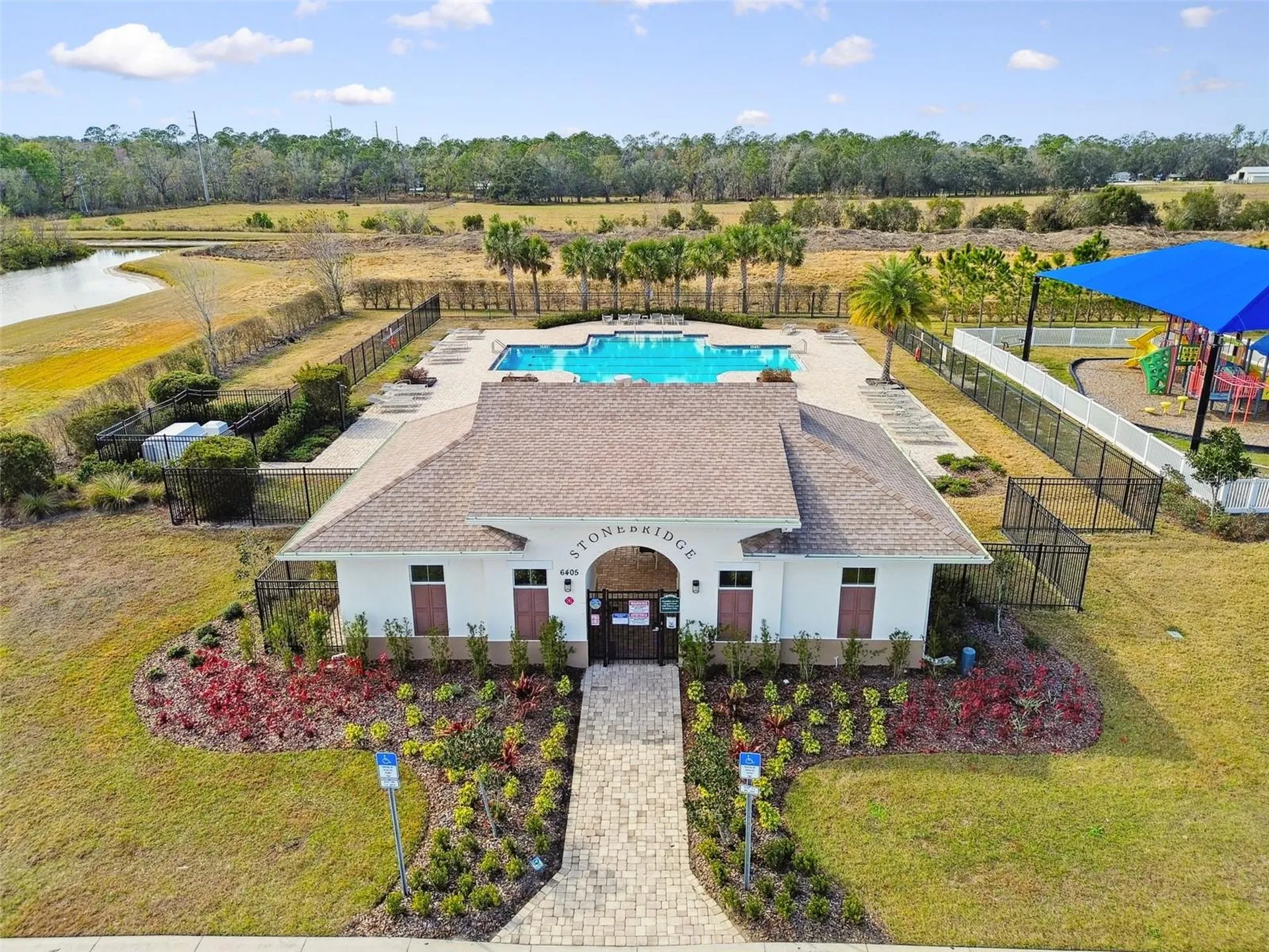 7011 Gideon Circle Zephyrhills FL 33541