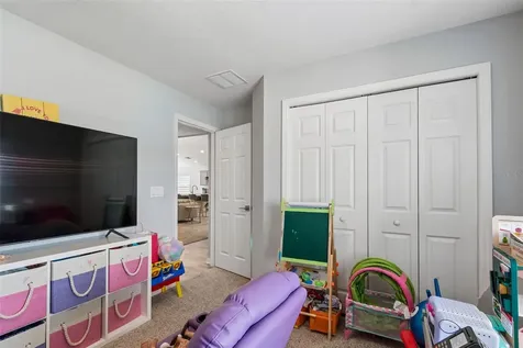 7011 Gideon Circle Zephyrhills FL 33541