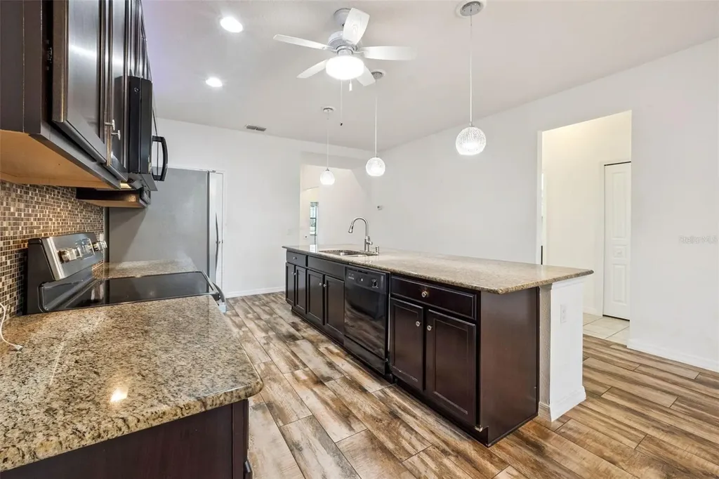 9131 Chandler Drive Groveland FL 34736